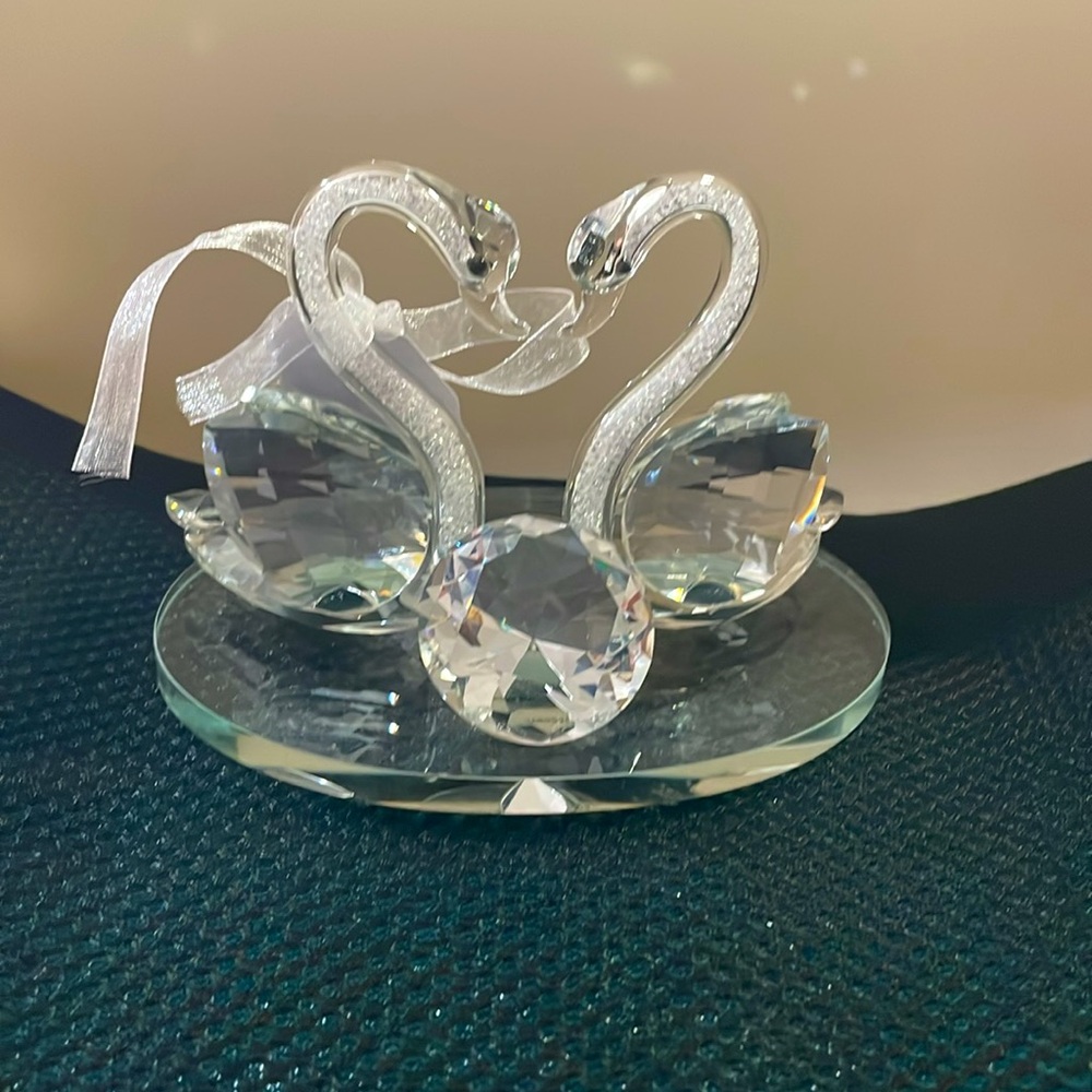 Crystal Swan